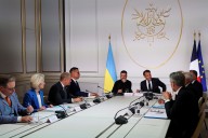 Russia issues warning as European leaders, Zelenskyy meet in Paris before Trump call