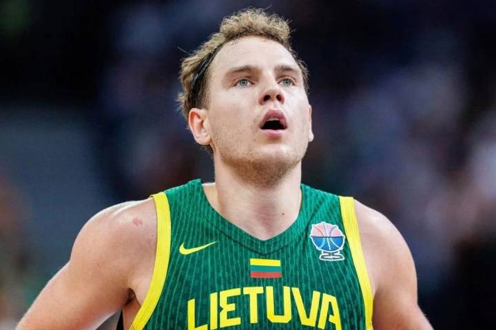 Who Is Rokas Jokubaitis? EuroBasket Sensation & Knicks Prospect Sidelined by ACL Injury Everything you need to know about Lithuania's point guard Rokas Jokubaitis, the EuroBasket sensation who suffere