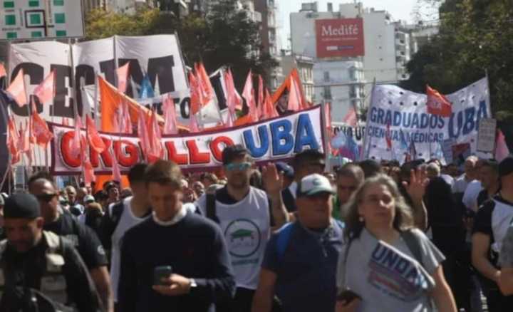 Se espera una multitudinaria marcha universitaria al Congreso contra el veto de Milei