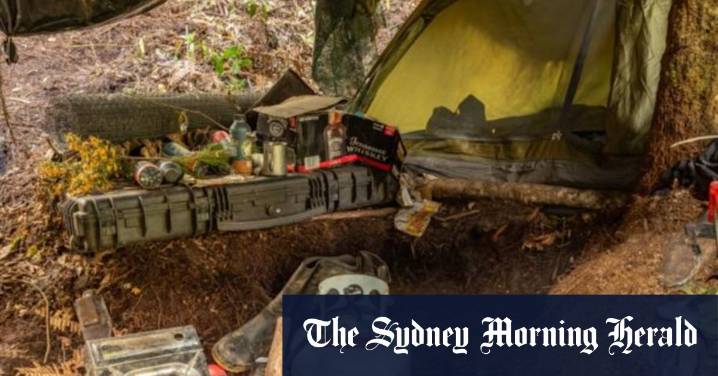 Fugitive father Tom Phillips had outside help, NZ police say after fatal shootout near bush camp