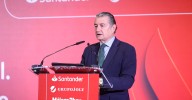 Antonio Sanz anuncia que la Junta lanzará en 2026 una app que sirva como "ciberescudo" para los menores