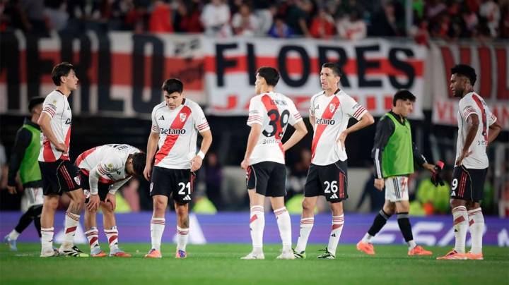 River no pudo con Deportivo Riestra y sufrió una histórica derrota en el Monumental