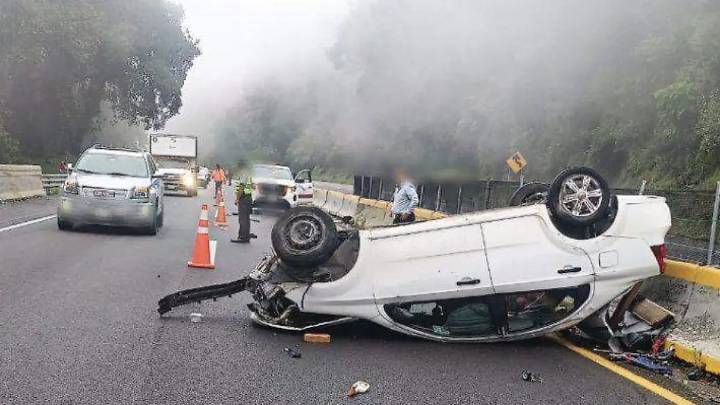 Accidente en la México-Cuernavaca deja dos personas sin vida