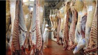 Javier Milei incluyó a las carnes avícolas y bovinas en la suspensión de retenciones