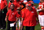 Chiefs Officially Throw Shade at Eagles Days After Week 2 Loss The Kansas City Chiefs know what went wrong against the Philadelphia Eagles in Week 2, but they also know what went right. Utsav Jain 4 h