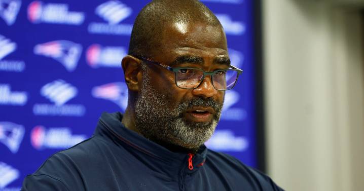 Patriots defensive coordinator Terrell Williams is taking another health