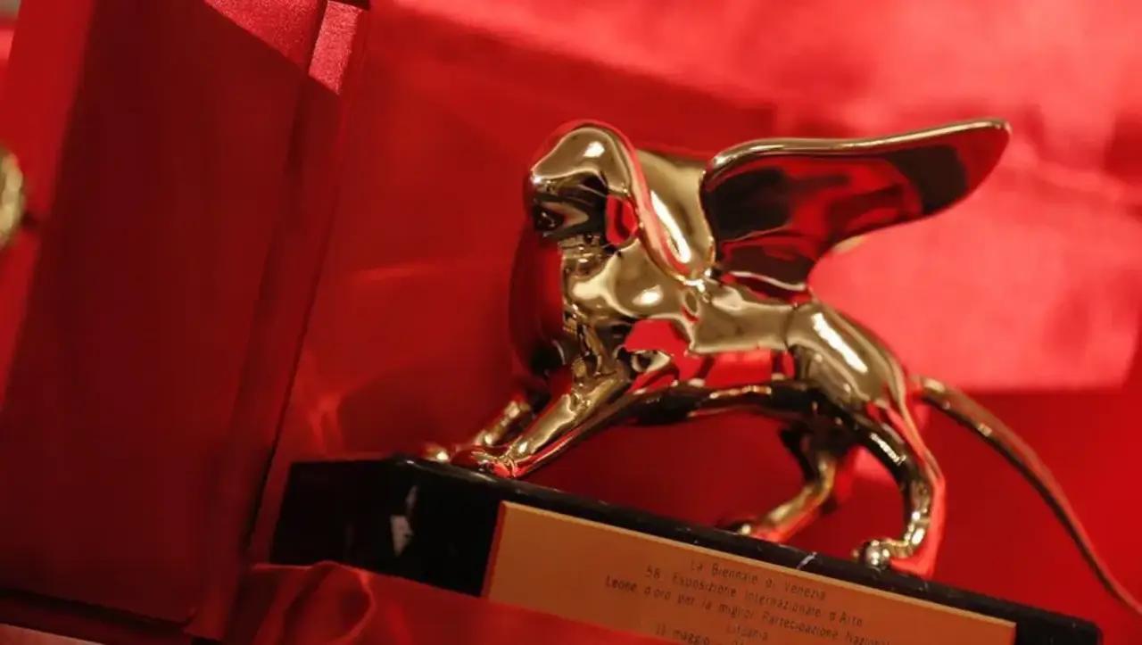 El festival de Venecia llega a su fin y entre los favoritos para ganar el León de Oro está Guillermo del Toro