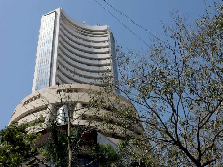 Nifty loses 100 pts, Sensex down 184 pts in opening