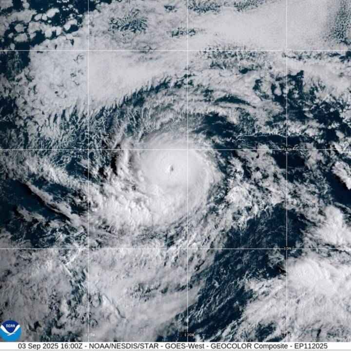 Hurricane Kiko intensifies to a Category 4 in the Pacific Ocean