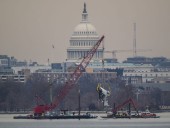 Family sues American Airlines over deadly crash near National Airport