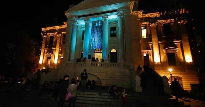 Noche de museos gratuitos 2025: Cuándo es, a qué actividades puedes acceder y quiénes deben inscribirse