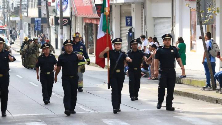 Lanzan convocatoria para escuelas y grupos que quieran participar en el desfile del 16 de Septiembre