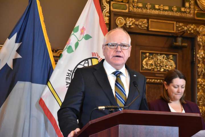 Gov. Walz signs executive order ‘safeguarding’ vaccine access in Minnesota