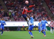 Empatan Tigres y Chivas en el estadio Akron de Guadalajara