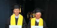 Pensión 65: Adulto mayor de 80 años con párkinson logra graduarse en el programa de alfabetización digital