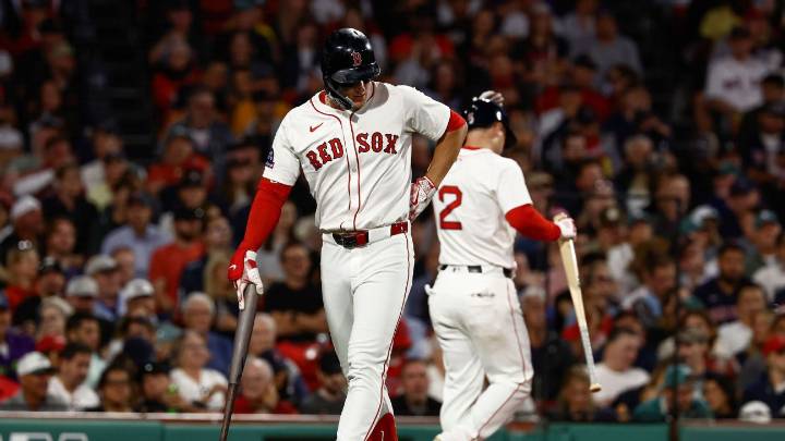 Red Sox's Roman Anthony exits with left oblique tightness