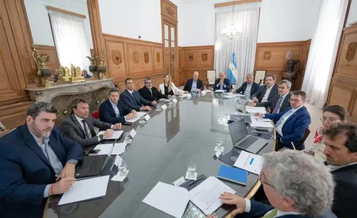 El Gobierno reactivó el Consejo de Mayo con una reunión en Casa Rosada: quiénes participaron