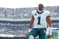 Eagles' blocked field goal leads to all-time bad beat for Rams bettors