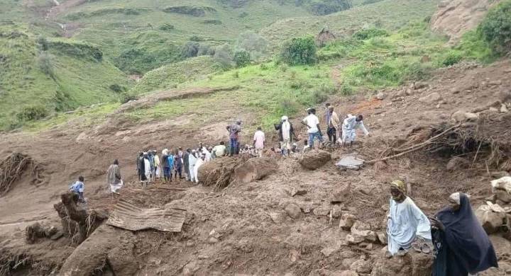 Tragedia en Sudán: deslizamiento de tierra sepulto la aldea de Tarsin, dejando 1.000 personas fallecidas y un sobreviviente
