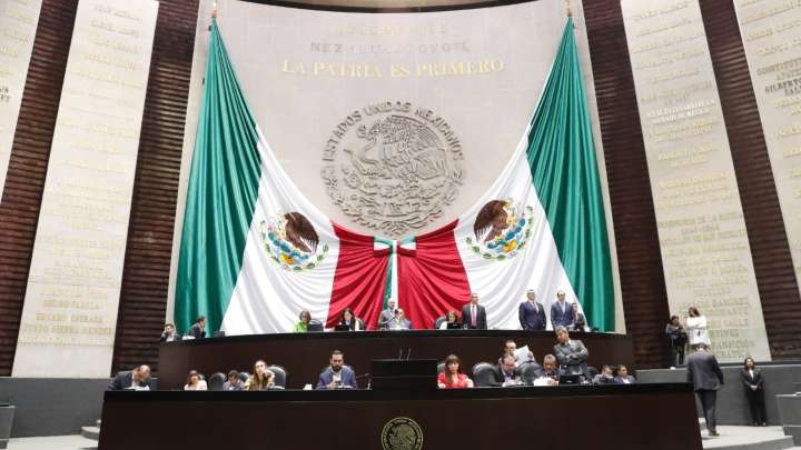 Diputados Proponen Cobrar Impuestos a Electrolitos Orales y Hacienda Está Abierta a Considerarlo