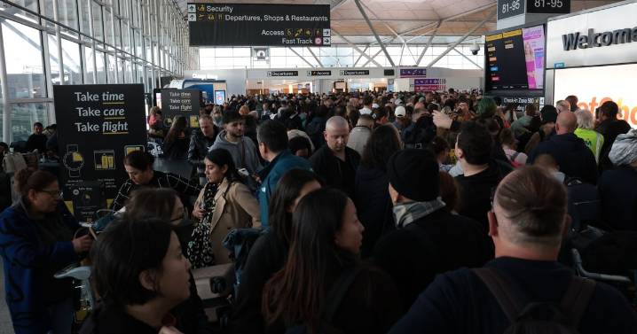 Fire at major UK airport causes chaos as thousands face delays