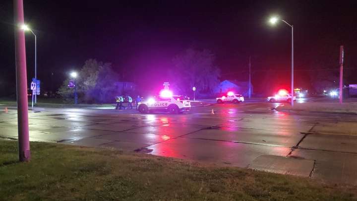 Pedestrian killed in west Lincoln crash