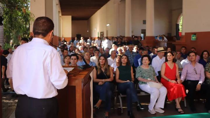Conmemoran 94 aniversario del natalicio de Samuel Ocaña García en Hermosillo