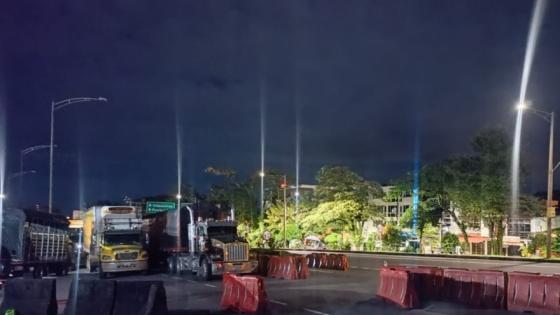 Cierre total en la vía Bogotá – Villavicencio por deslizamiento