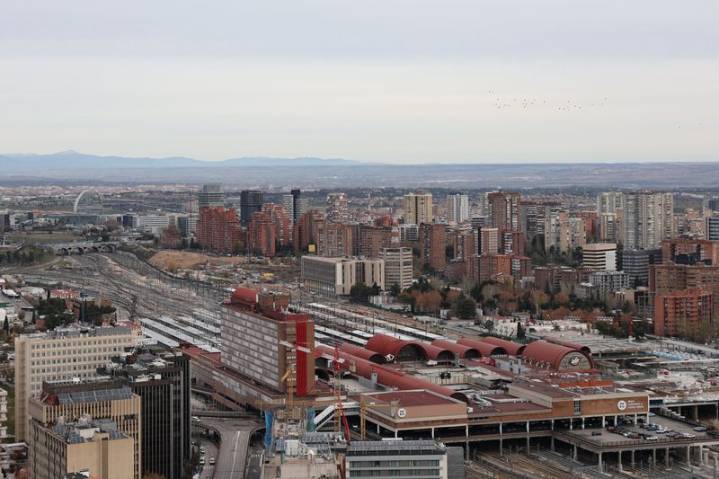 Spain’s ratings upgrades add to sunny outlook for markets bull run