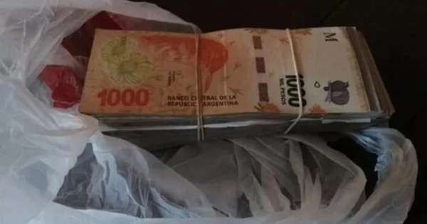 Dos agentes de Tránsito encontraron más de un millón de pesos y los devolvieron