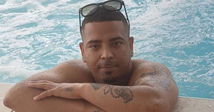 Hundreds gather to remember much-loved Birmingham dad with emotional balloon tribute