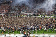 19 people injured after field rush, altercation following Virginia's win over Florida State