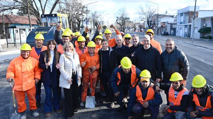 En el cierre de campaña, Kicillof alertó: “Milei le puso una latita encima a nuestro país para venderlo como si fuera un auto usado”