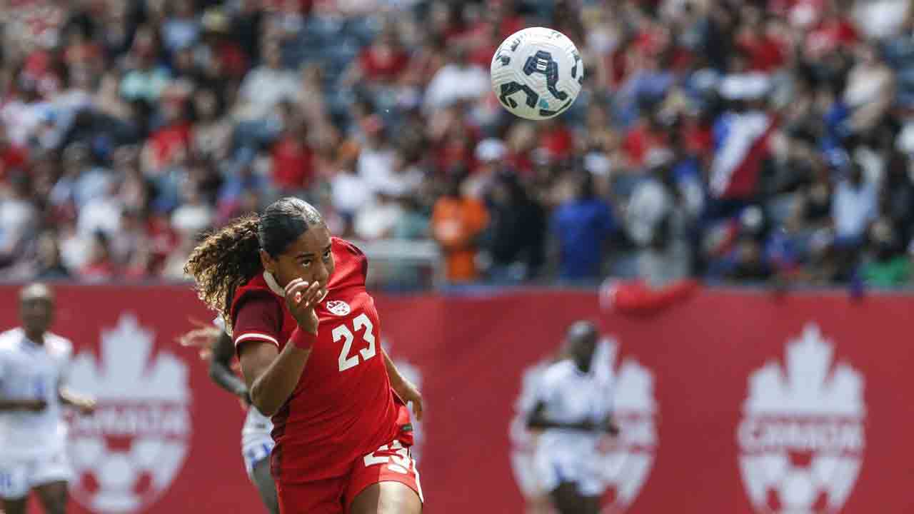 Canada’s Olivia Smith set for next step with Arsenal after record transfer