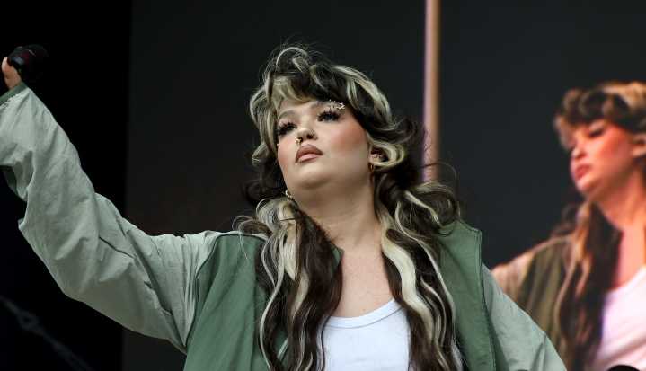 Lola Young gives new health update after collapsing onstage