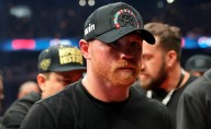 Oscar De La Hoya urges Canelo Alvarez to make a major change that could extend his career after Terence Crawford loss