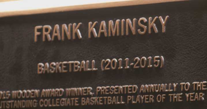 Kaminsky, Pavelski, ten others officially join UW Athletic Hall of Fame