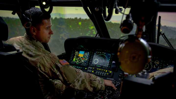 Army cutting 6,500 aviation jobs in overhaul toward drones