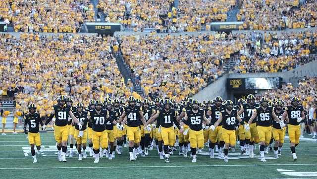 Iowa vs. Indiana football score updates, highlights and more
