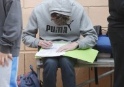 España lidera la UE en jóvenes poco cualificados y un tercio de los adultos no sabe hacer cálculos matemáticos simples
