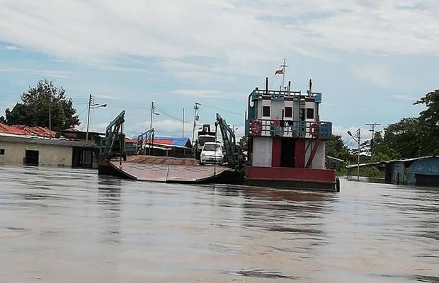 Denuncian disminución de chalanas para paso vehicular entre Apure y Guárico