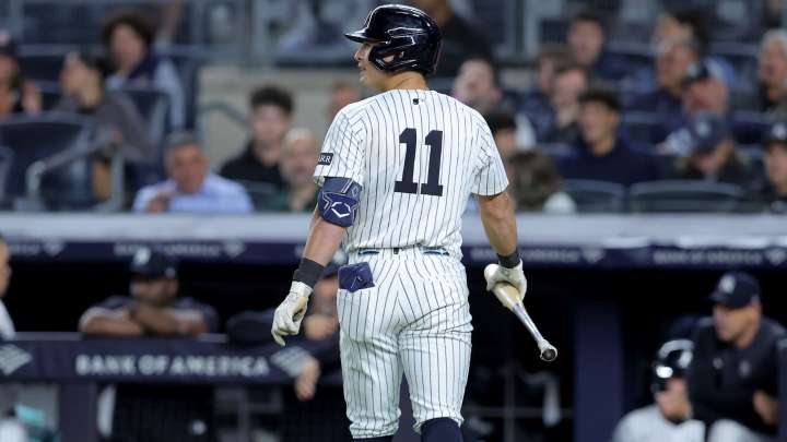 Aaron Boone Issues Injury Update On Key Infielder For Red Sox Series