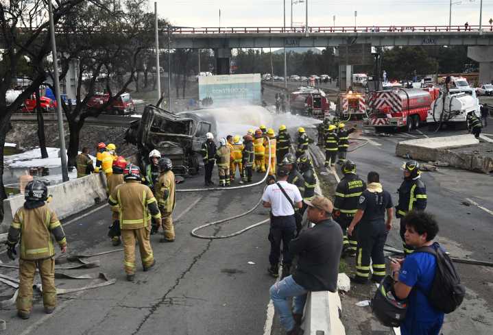 Aumentan a 17 los fallecidos por explosión de pipa en Iztapalapa