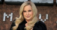 Jennifer Coolidge Criticized by Fans for 2025 'Awful' Emmys Speech: 'Just Boring'