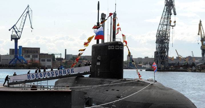 Russian nuclear submarine surfaces near UK territory after 'serious accident'