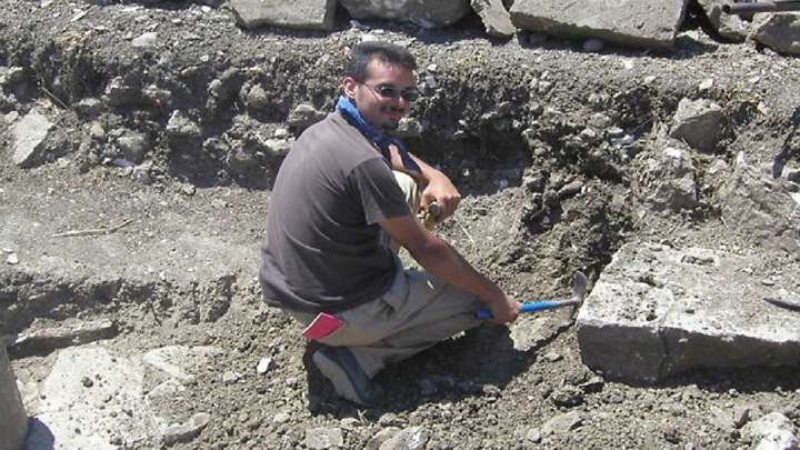 USF team makes discovery in pottery, rewrites history