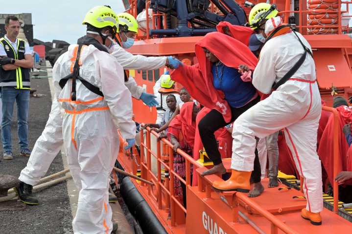 ¿Repuntará la llegada de cayucos tras llegar las calmas al mar este mes?
