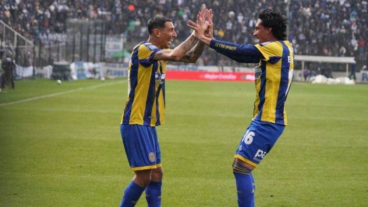 El increíble momento de Enzo Giménez en Central: entró y apenas 14 segundos después puso el 2 a 0