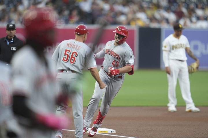 Inside the relationship between Padres' Manny Machado and Reds' rookie Sal Stewart