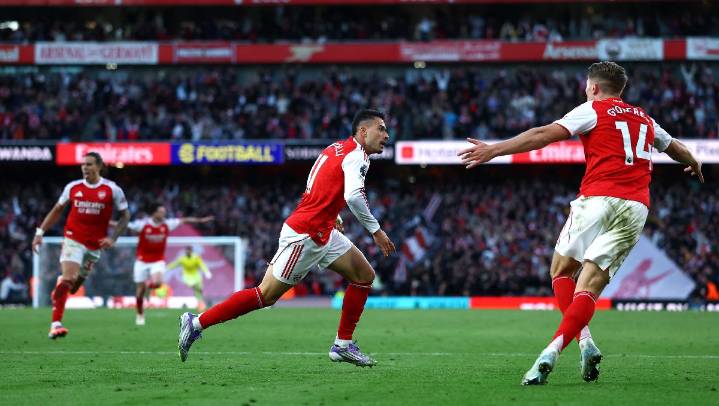 Arsenal derrota al Manchester City gracias a un golazo de Martinelli